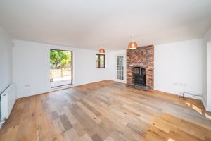 LOUNGE- click for photo gallery